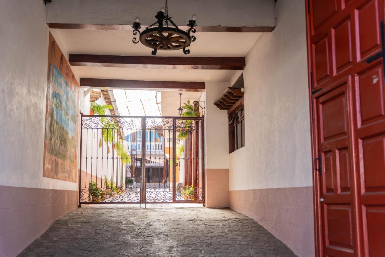 Casa Graciela Hotel 파츠쿠아로 외부 사진